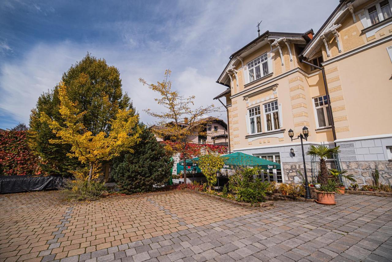 Guest House Veronika โคตเชวิเย ภายนอก รูปภาพ