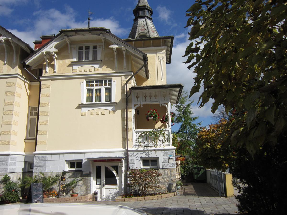 Guest House Veronika โคตเชวิเย ภายนอก รูปภาพ