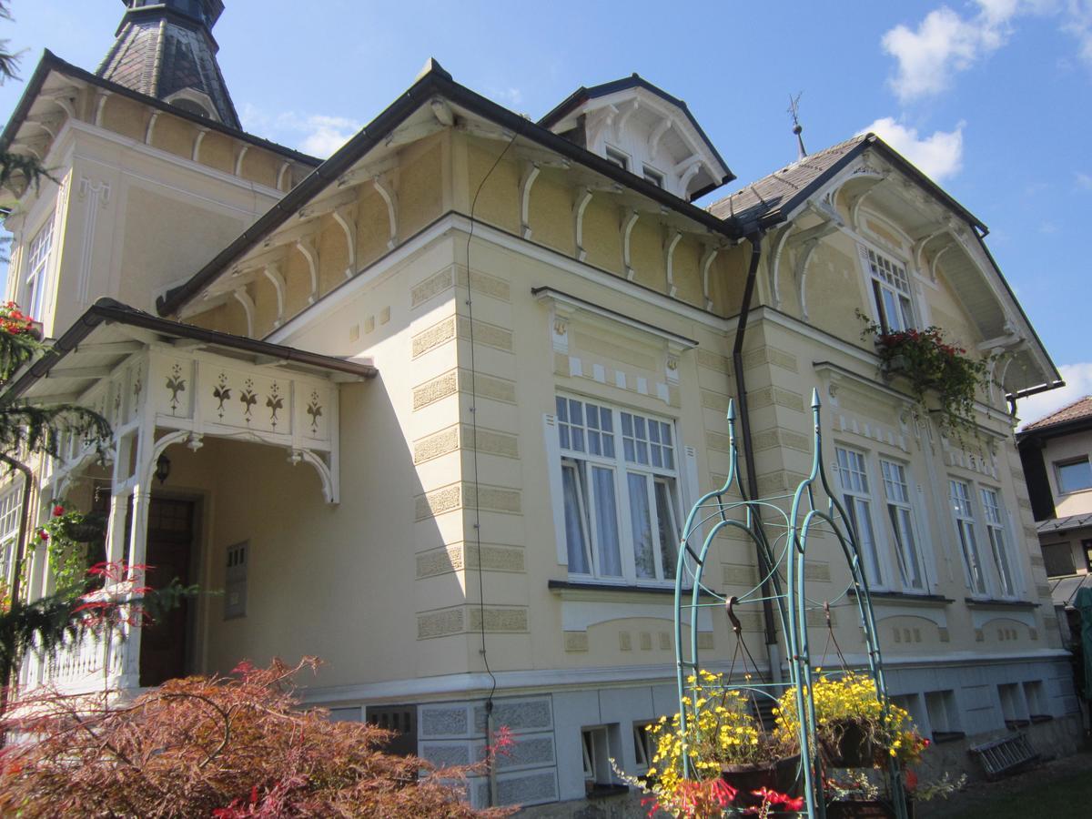 Guest House Veronika โคตเชวิเย ภายนอก รูปภาพ